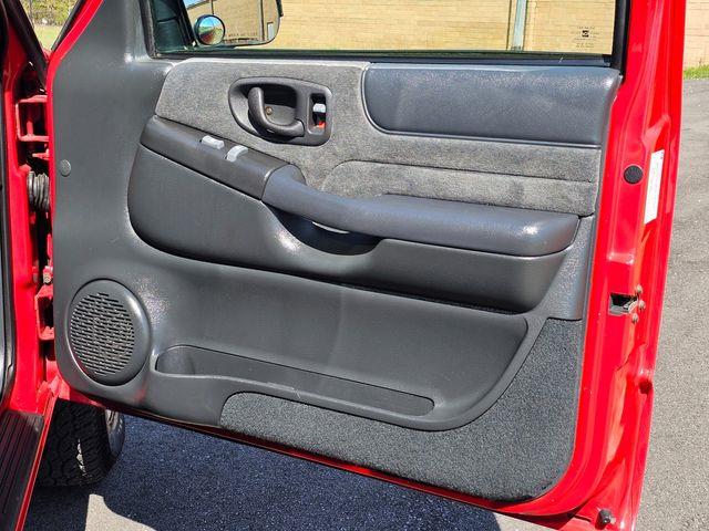 2002 GMC Sonoma (CC-1835389) for sale in Hope Mills, North Carolina