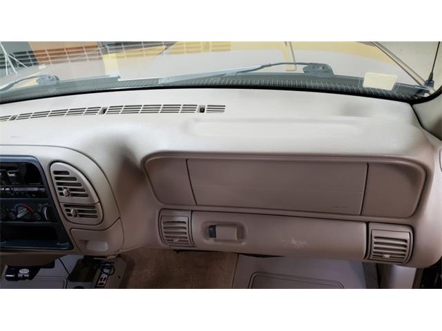 1997 Chevrolet Silverado (CC-1830606) for sale in Mankato, Minnesota