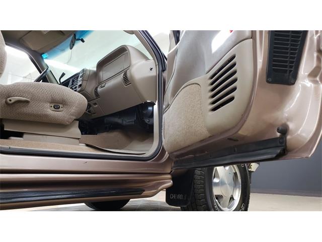 1997 Chevrolet Silverado (CC-1830606) for sale in Mankato, Minnesota