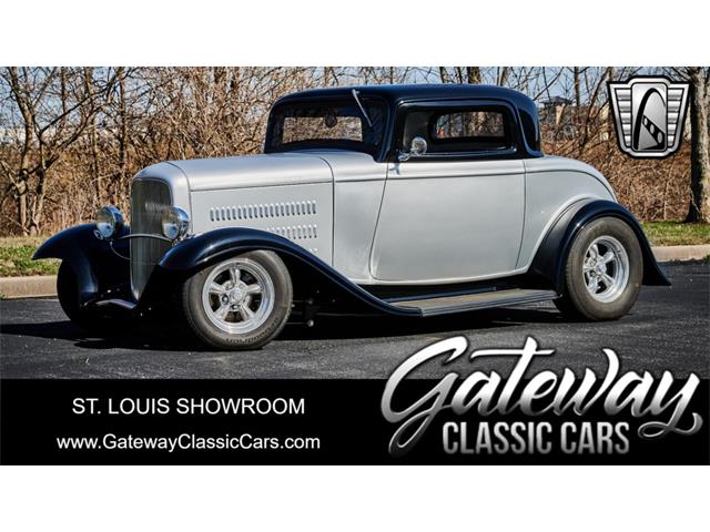 1932 Ford 3-Window Coupe (CC-1837042) for sale in O'Fallon, Illinois