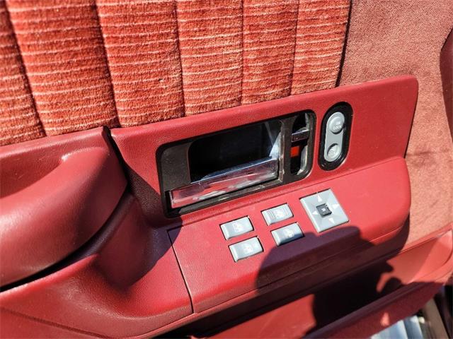 1993 Chevrolet Suburban (CC-1837719) for sale in Spirit Lake, Iowa
