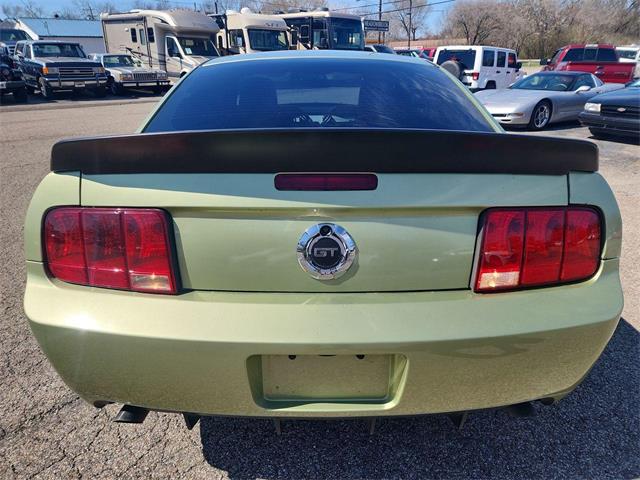 2006 Ford Mustang (CC-1830806) for sale in Ross, Ohio