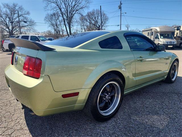2006 Ford Mustang (CC-1830806) for sale in Ross, Ohio