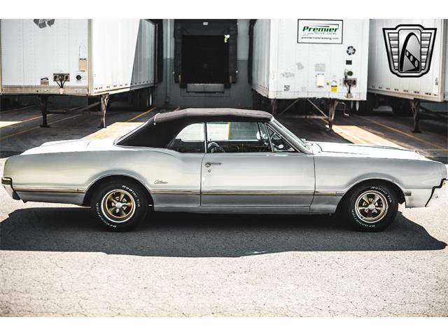 1966 Oldsmobile Cutlass (CC-1830895) for sale in O'Fallon, Illinois