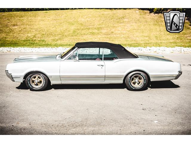 1966 Oldsmobile Cutlass (CC-1830895) for sale in O'Fallon, Illinois