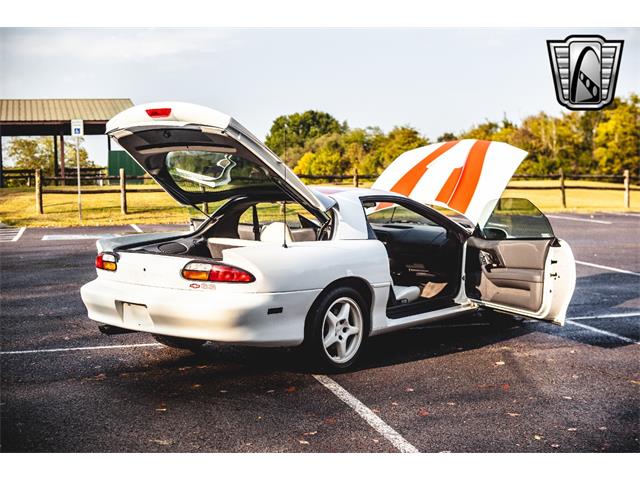 1997 Chevrolet Camaro (CC-1830922) for sale in O'Fallon, Illinois