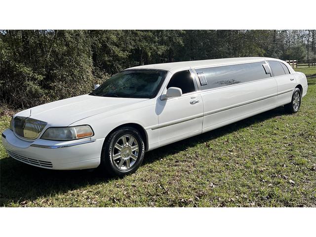 2011 Lincoln Town Car (CC-1839302) for sale in Biloxi, Mississippi