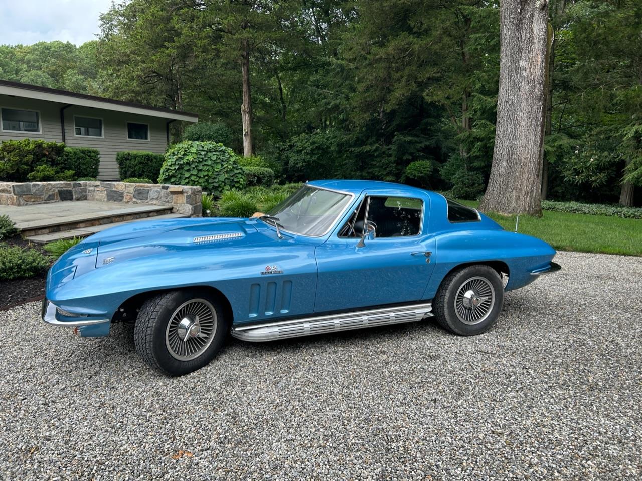 1966 Chevrolet Corvette in Montgomery, Connecticut