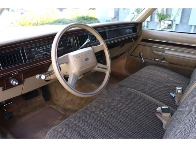 1987 Ford Crown Victoria (CC-1839965) for sale in Cadillac, Michigan