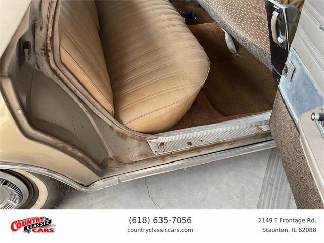 1964 Chrysler New Yorker (CC-1841562) for sale in Staunton, Illinois