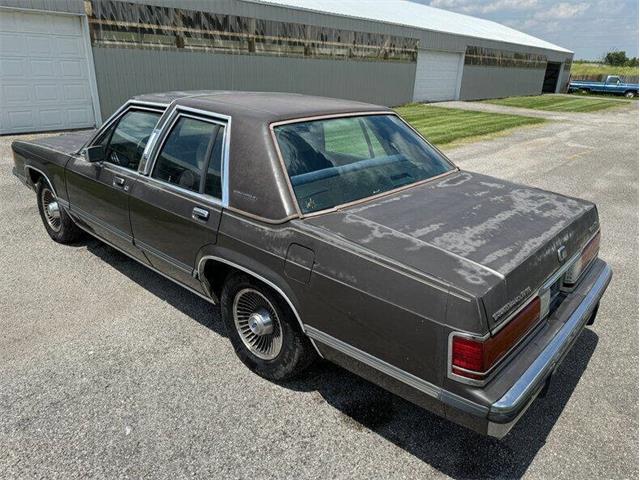 1988 Mercury Grand Marquis (CC-1841616) for sale in Staunton, Illinois
