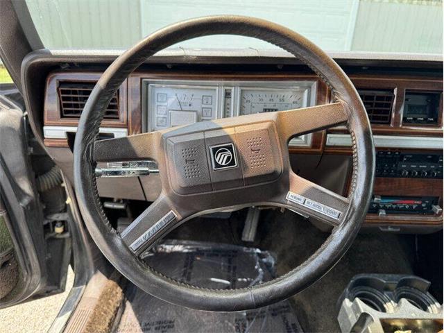 1988 Mercury Grand Marquis (CC-1841616) for sale in Staunton, Illinois