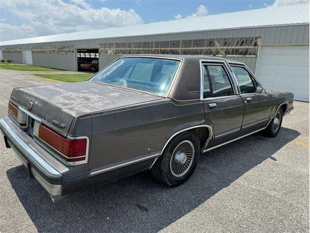 1988 Mercury Grand Marquis (CC-1841616) for sale in Staunton, Illinois