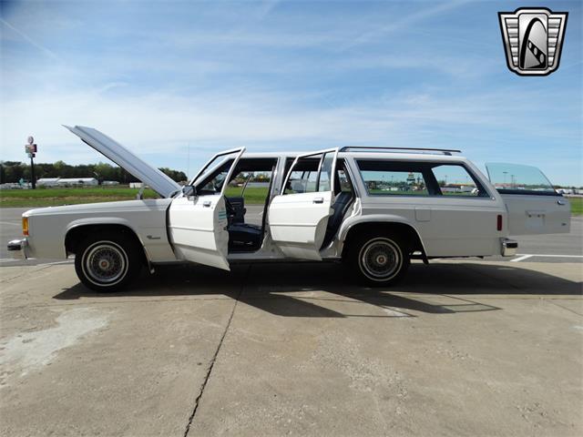 1985 Ford Crown Victoria (CC-1843046) for sale in O'Fallon, Illinois