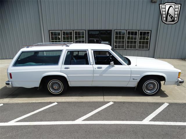 1985 Ford Crown Victoria (CC-1843046) for sale in O'Fallon, Illinois