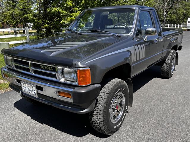 1988 Toyota Pickup (CC-1843427) for sale in , 