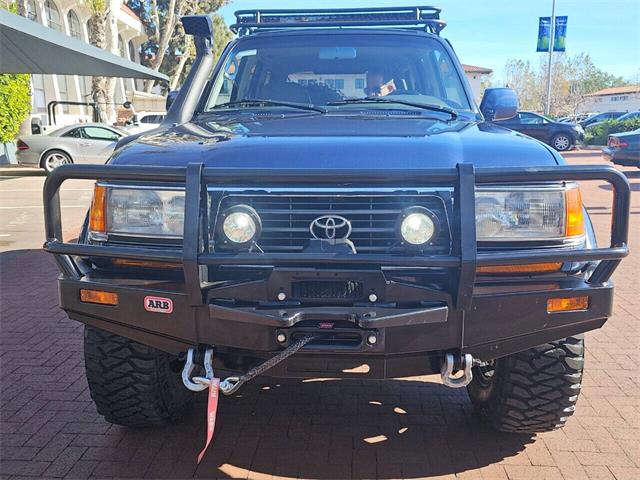 1997 Toyota Land Cruiser (CC-1845151) for sale in Woodland Hills, California