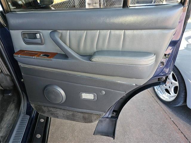 1997 Toyota Land Cruiser (CC-1845151) for sale in Woodland Hills, California