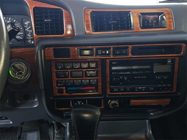 1997 Toyota Land Cruiser (CC-1845151) for sale in Woodland Hills, California