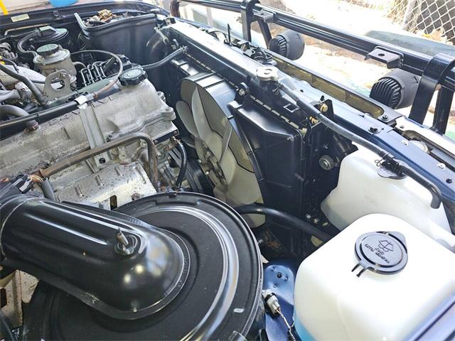 1997 Toyota Land Cruiser (CC-1845151) for sale in Woodland Hills, California