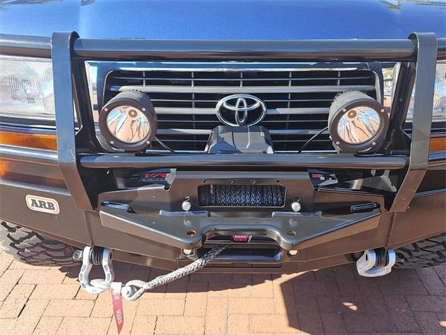 1997 Toyota Land Cruiser (CC-1845151) for sale in Woodland Hills, California