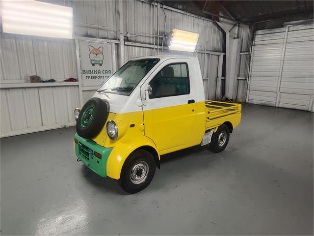 1996 Daihatsu Hijet (CC-1845231) for sale in Freeport, Texas