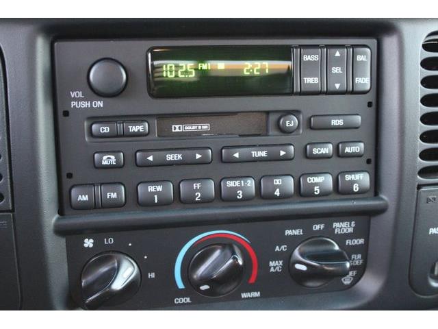 2000 Ford F150 (CC-1845489) for sale in , 