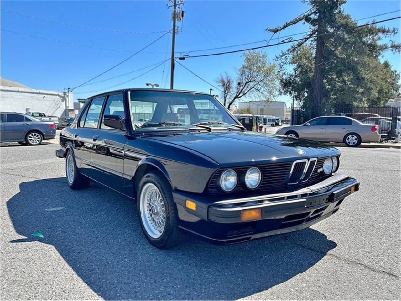 1988 BMW M5 in Glendale, California