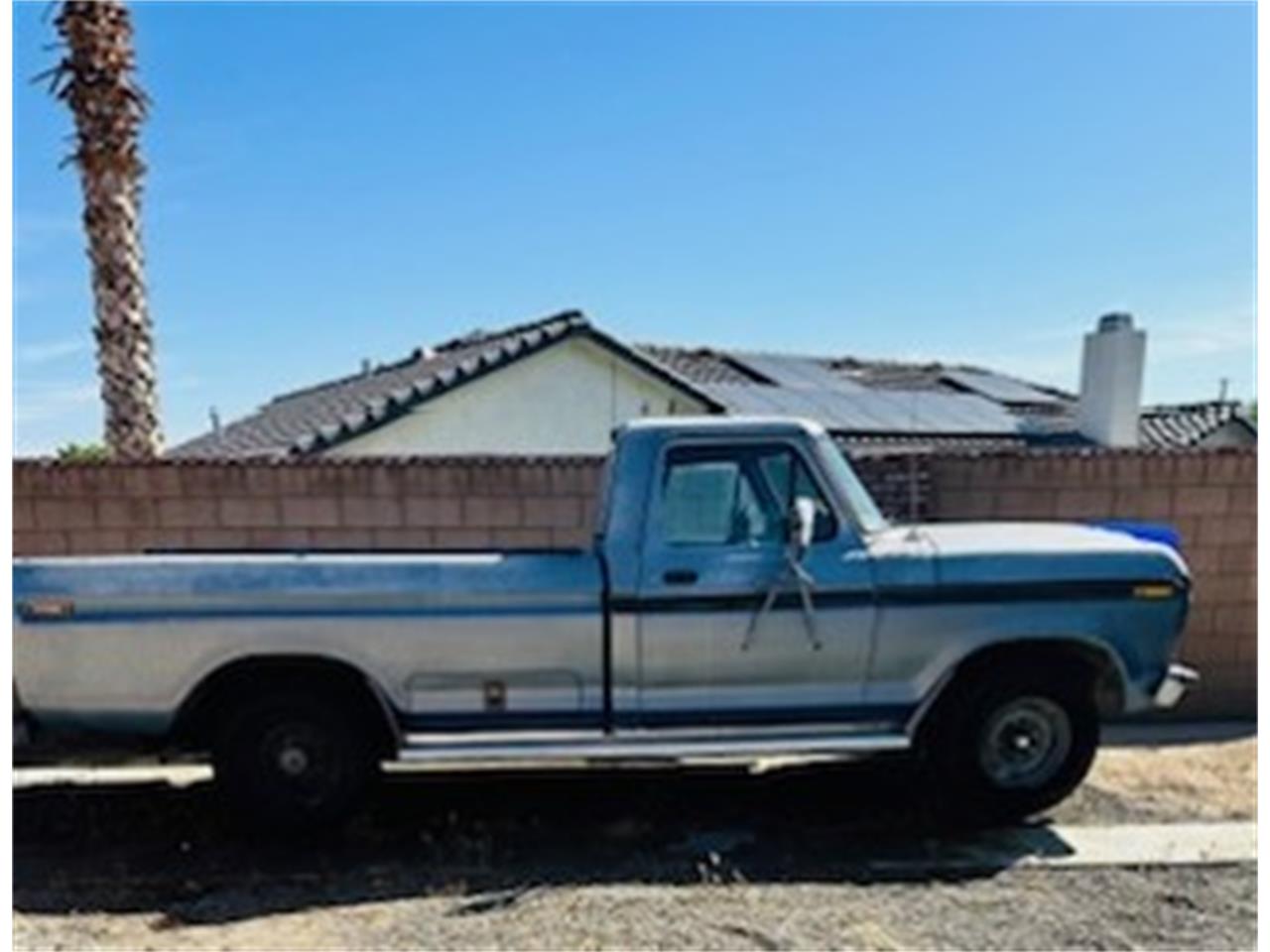 1977 Ford F250 in Apple Valley, California