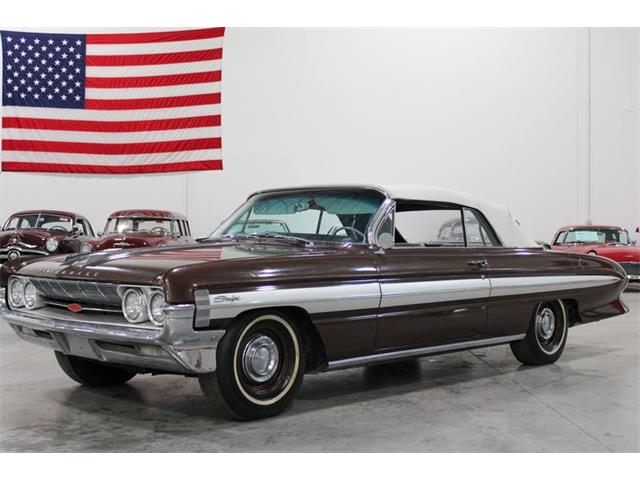 1961 Oldsmobile Starfire (CC-1848206) for sale in Kentwood, Michigan