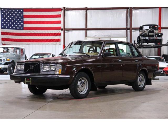 1983 Volvo 240 (CC-1849043) for sale in Kentwood, Michigan