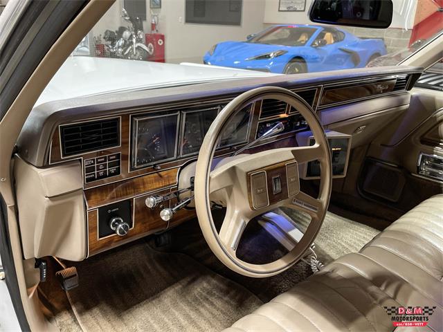 1989 Lincoln Town Car (CC-1849155) for sale in Glen Ellyn, Illinois