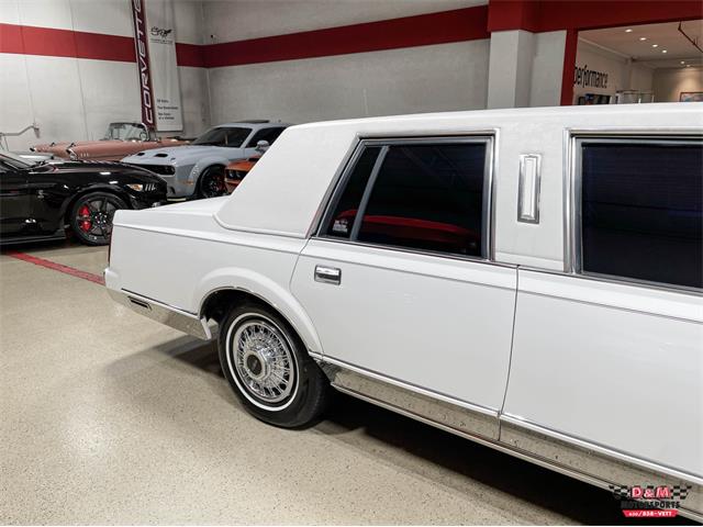 1989 Lincoln Town Car (CC-1849155) for sale in Glen Ellyn, Illinois