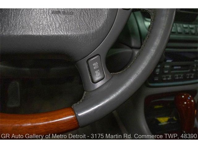 2005 Cadillac DeVille (CC-1849360) for sale in Kentwood, Michigan
