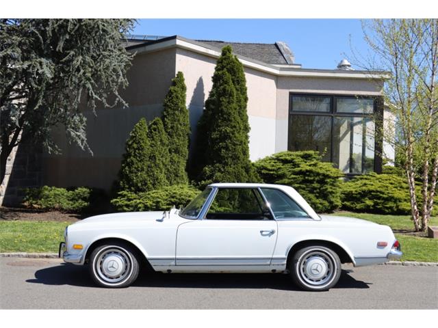 1969 Mercedes-Benz 280SL (CC-1840988) for sale in Astoria, New York