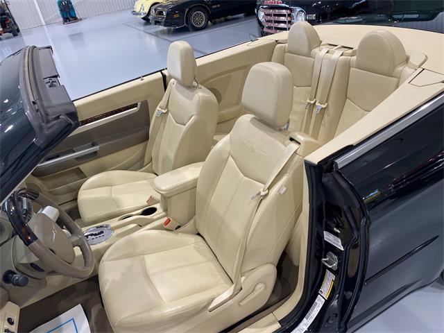 2010 Chrysler Sebring (CC-1851677) for sale in Watford, Ontario