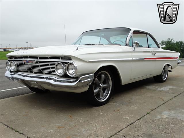 1961 Chevrolet Impala (CC-1851923) for sale in O'Fallon, Illinois