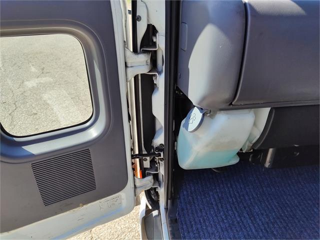 1997 Nissan Atlas (CC-1852748) for sale in freeport, Texas