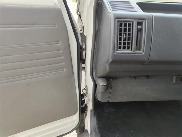 1992 Mazda Bongo (CC-1853245) for sale in freeport, Texas
