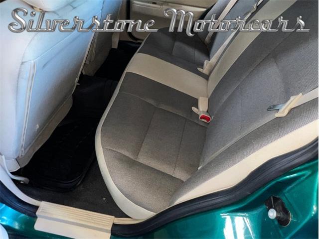 2008 Ford Crown Victoria (CC-1853642) for sale in North Andover, Massachusetts