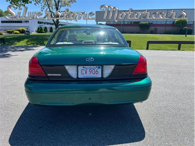 2008 Ford Crown Victoria (CC-1853642) for sale in North Andover, Massachusetts