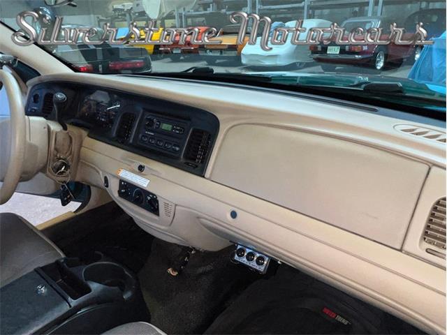 2008 Ford Crown Victoria (CC-1853642) for sale in North Andover, Massachusetts