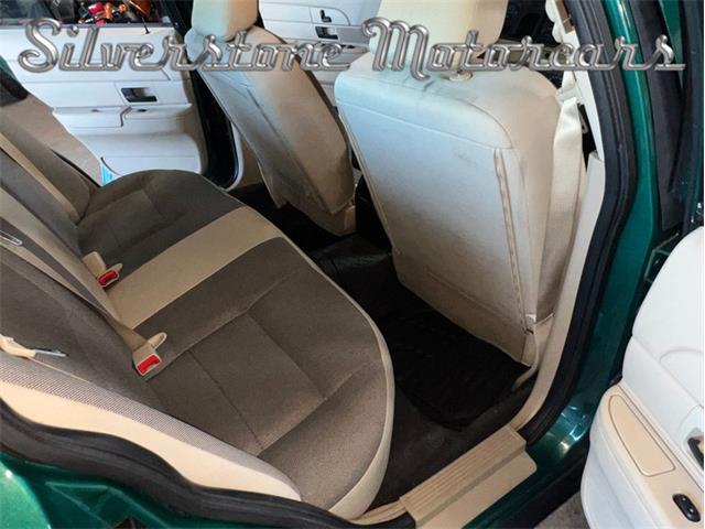 2008 Ford Crown Victoria (CC-1853642) for sale in North Andover, Massachusetts