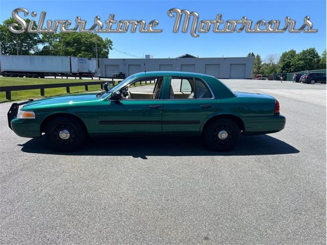 2008 Ford Crown Victoria (CC-1853642) for sale in North Andover, Massachusetts