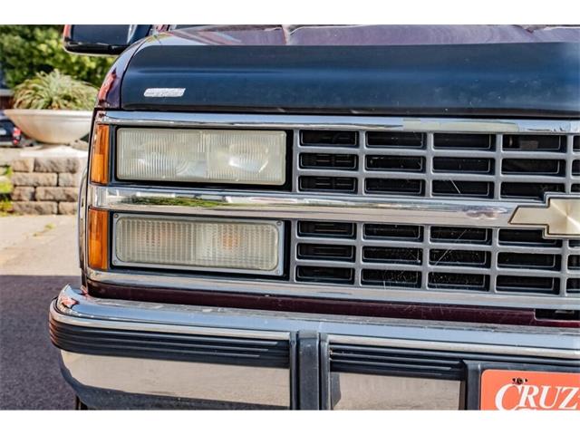 1993 Chevrolet Suburban (CC-1854866) for sale in Spirit Lake, Iowa