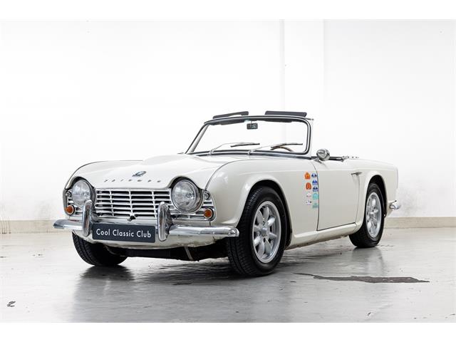 1963 Triumph TR4 (CC-1855578) for sale in Naarden, Noord-Holland