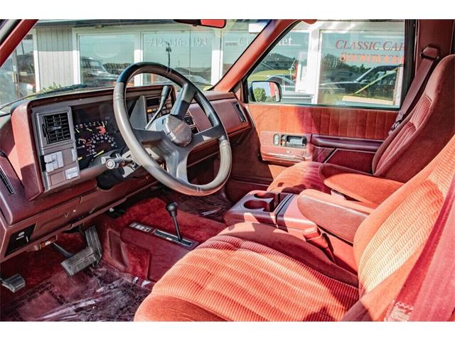 1993 Chevrolet Suburban (CC-1856153) for sale in Spirit Lake, Iowa