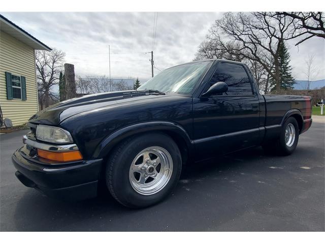 2002 Chevrolet S10 (CC-1857038) for sale in Roseville, Minnesota