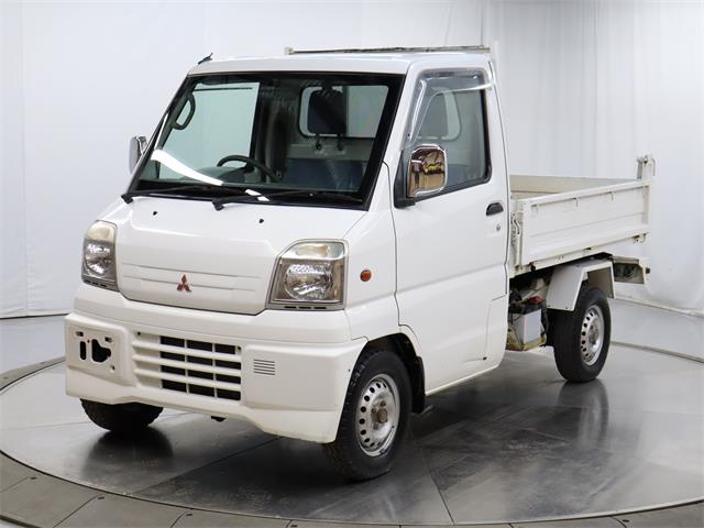 1999 Mitsubishi Minicab (CC-1857082) for sale in Christiansburg, Virginia