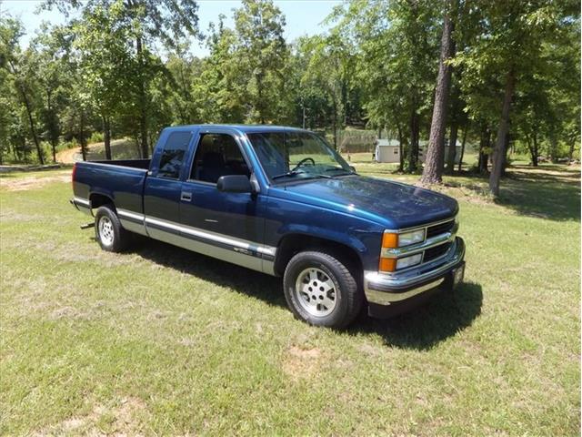 1995 Chevrolet Silverado (CC-1857166) for sale in Greensboro, North Carolina